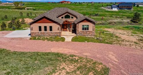 2362 Elkhorn Ranch St, Parker, CO 80138-4226