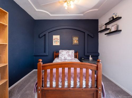 16316 Alabama Dr, Aurora CO 80017-4158 exterior