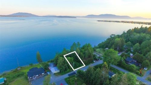 3775 Sinclair Dr, Ferndale, WA 98248-9524