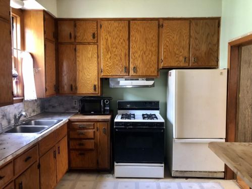 922 Clark St, Saint Paul MN  55130-4032 exterior