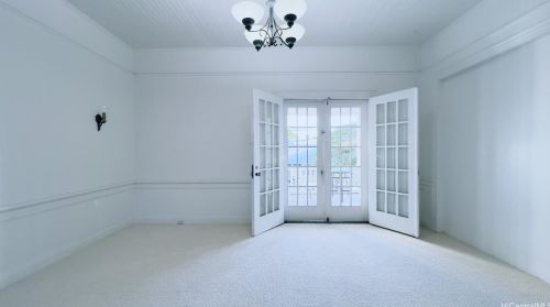 2508 Manoa Rd, Honolulu HI  96822-2120 exterior