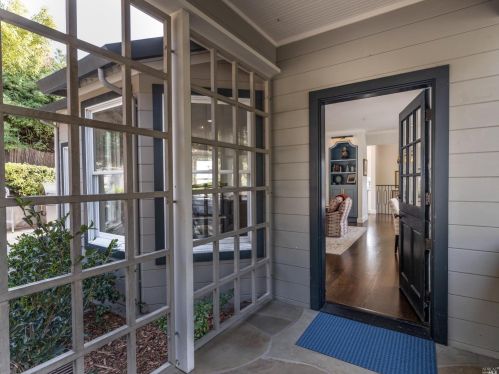 110 Las Lomas Ln, Tiburon, CA 94920-1960