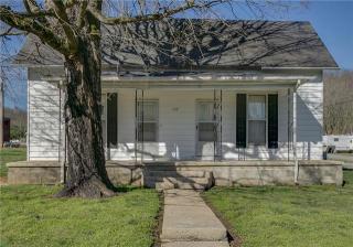109 Center St, Normandy, TN 37360-5021