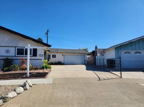 3040 Lynrose Dr, Anaheim, CA 92804-3825