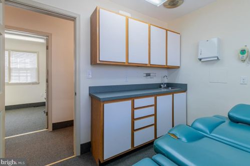 1028 Mcceney Ave, Silver Spring MD 20901-1456 exterior