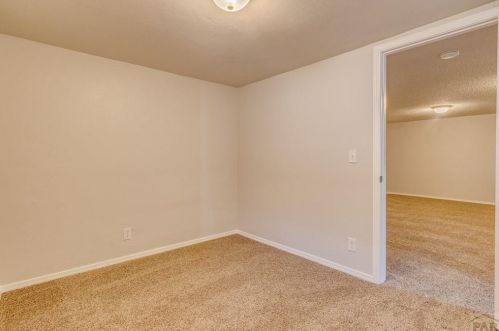 2571 Lynwood Ln, Pueblo CO  81005-2719 exterior