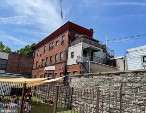2607 Broad St, Philadelphia, PA 19148-4310