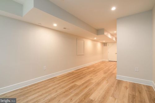 2302 Gordon St, Philadelphia PA 19132-4631 exterior