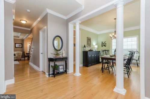 169 Colonial Dr, Charles Town WV 25414-4920 exterior