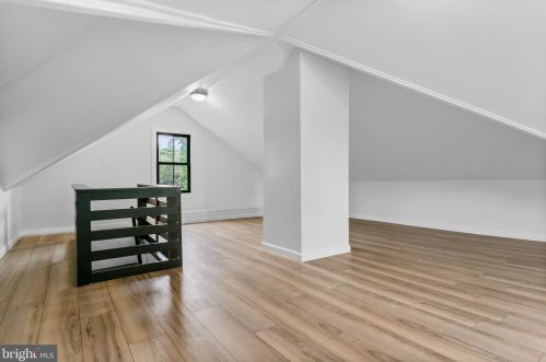 1671 Lawrence Rd, Trenton NJ 08648 exterior