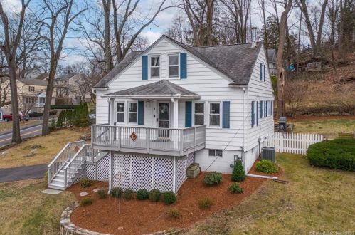 1 Bartlett Ave, Norwalk CT  06850-1914 exterior