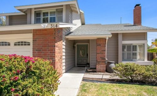 314 Mainsail Rd, Oceanside, CA 92054-4604