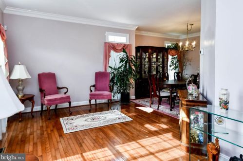 1909 Westchester Dr, Silver Spring MD 20902-3563 exterior