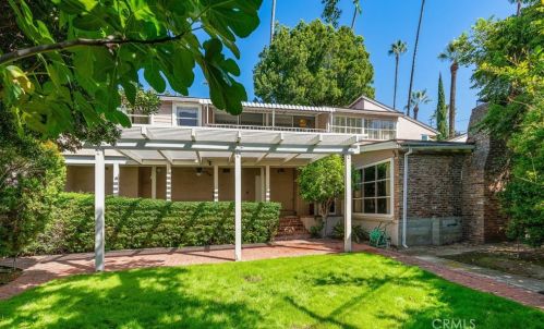 1014 Mountain St, Glendale CA  91202-1042 exterior