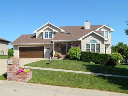 1626 Mulberry Dr, Hadar, NE 68701-3330