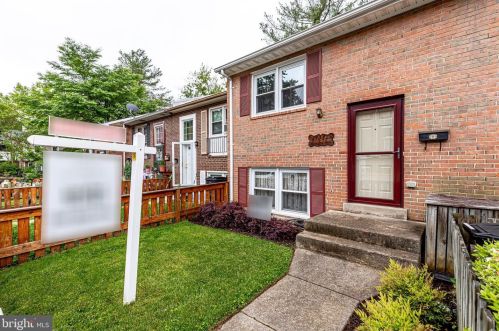 14392 Berkshire Dr, Woodbridge, VA 22193-1510
