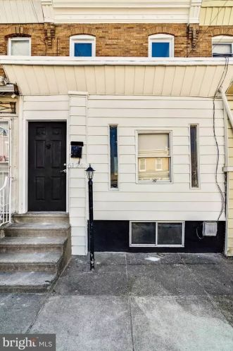 6142 Larchwood Ave, Philadelphia PA 19143-1006 exterior