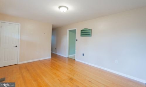 4381 Engle Molers Rd, Shepherdstown WV  25443-4023 exterior