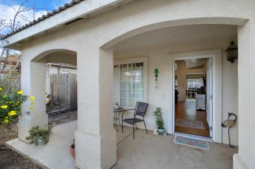 1956 Castillo Way, Manteca, CA 95337-8304
