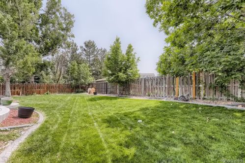 5694 Quemoy Ct, Aurora CO 80018-3133 exterior