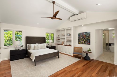 1037 Koloa St, Honolulu HI  96816-5101 exterior