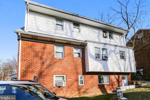 8120 Roanoke Ave, Silver Spring MD 20912-6278 exterior