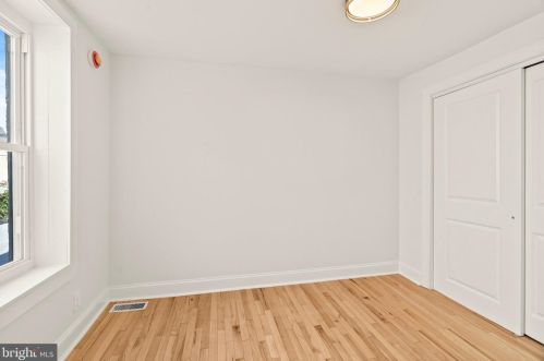 1512 4 St, Philadelphia PA 19147-6531 exterior