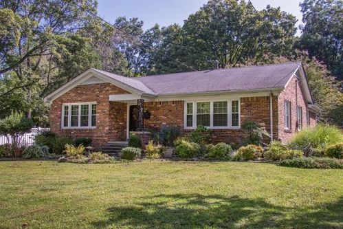 303 Linden St, Dresden, TN 38225-1418
