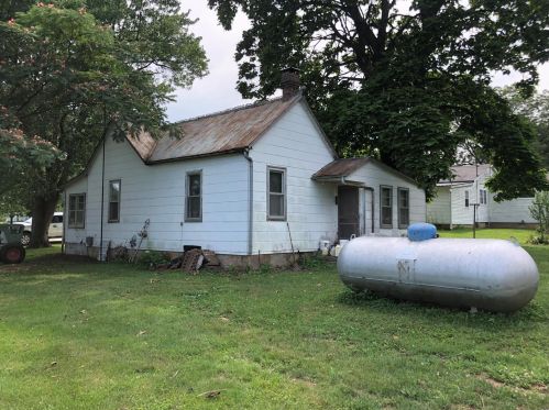 119 6th St, Gerald, MO 63037-2246