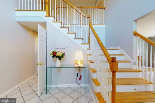 11 Burnt Hill Rd, Montgomery, NJ 08558-2107