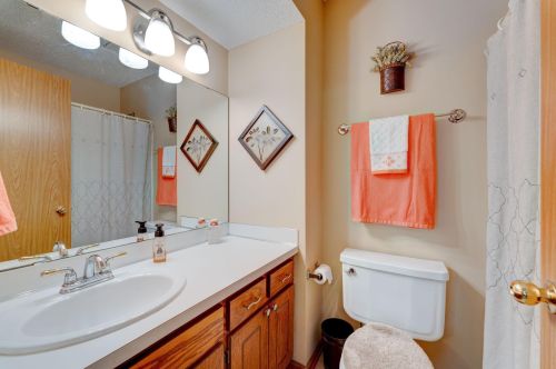 12571 Driftwood Ct, Saint Paul MN  55124-8647 exterior