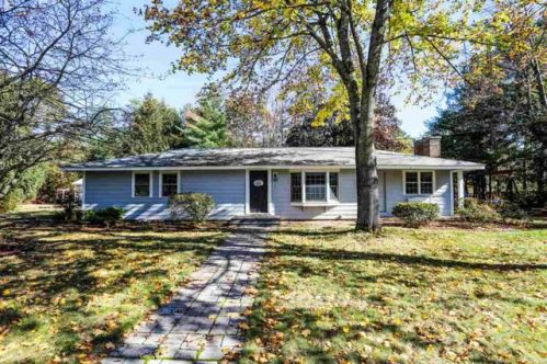 1 Airline Dr, Amherst, NH 03031-2241