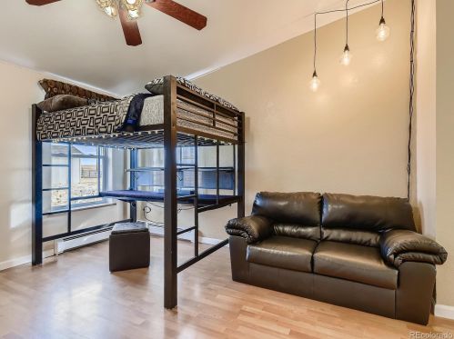 8859 Lariat Loop, Elizabeth CO 80107-9317 exterior