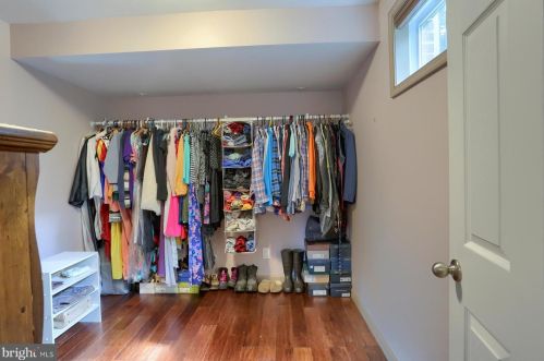 2861 Southwick Dr, Lancaster PA  17601-3547 exterior