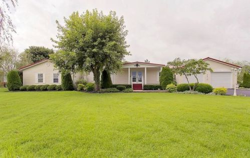 2410 Whiteoak Valley Rd, Yankeetown, OH 45130-9755