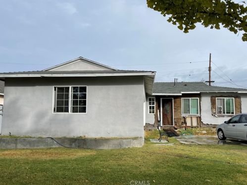 10285 Belcher St, Downey, CA 90242-5009
