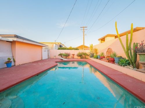 8354 Coleman St, Riverside CA  92504-3119 exterior