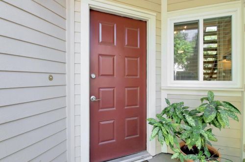 1060 Cedar Gables Dr, San Jose, CA 95118-3762