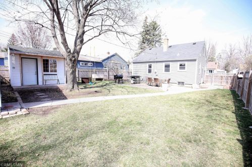 762 Hoyt Ave, Saint Paul MN  55106-1009 exterior