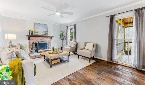 5006 Ten Mills Rd, Columbia MD 21044-1527 exterior