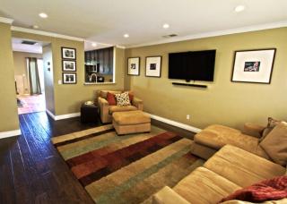 876 Hollyhock Ct, Carlsbad, CA 92011-3821