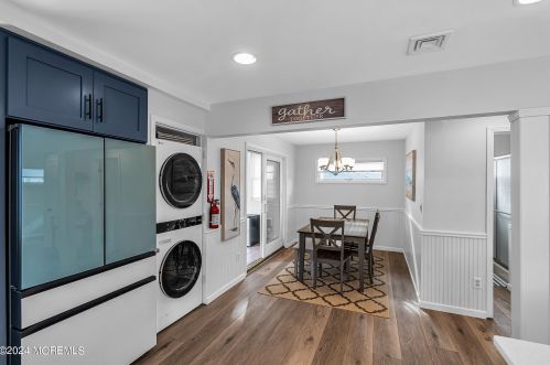 125 Throssell Rd, Lavallette NJ 08735-3230 exterior