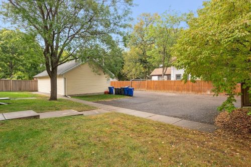 325 Goodrich Ave, Saint Paul MN  55102-2703 exterior