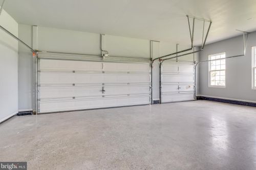 288 Fraser Ct, Charles Town WV  25414-5463 exterior