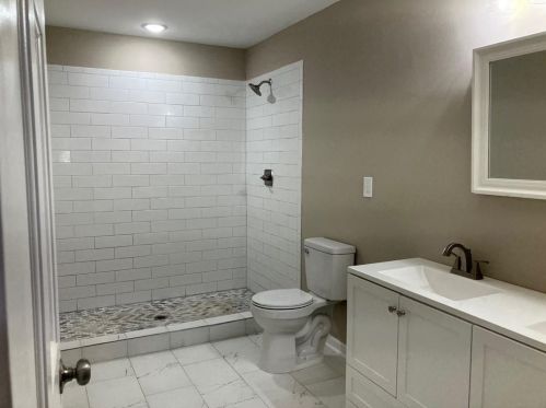 1367 Carolyn Dr, Atlanta GA  30329-3546 exterior