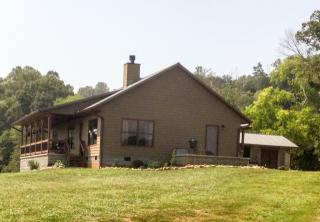 5711 Sinking Creek Rd, Greenback, TN 37742-2431