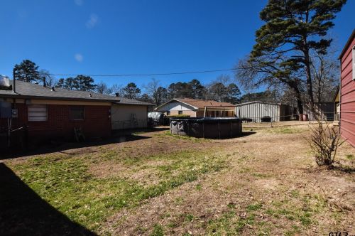 4303 Memorial Dr, Marshall TX 75672-5809 exterior