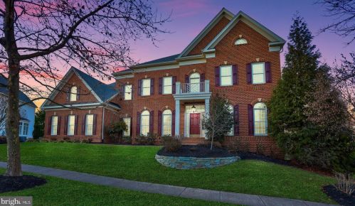 18733 Upper Meadow Dr, Leesburg, VA 20176-1802