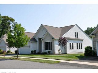 30 Wadsworth Ln, Wallingford, CT 06492-2877
