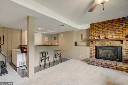 151 Dennison Ave, Saint Paul MN  55126-6237 exterior
